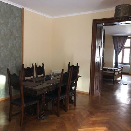 Old Historical Centre Apartment Brasov Ngoại thất bức ảnh
