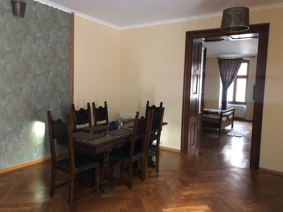 Old Historical Centre Apartment Brasov Ngoại thất bức ảnh